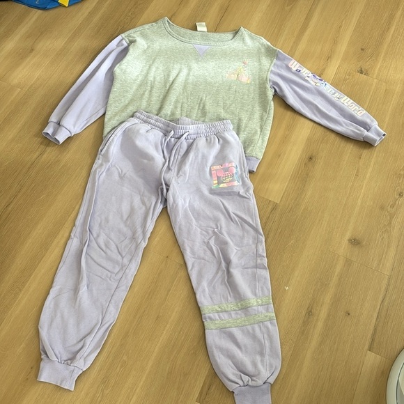 Disney Sweaters - Disney set